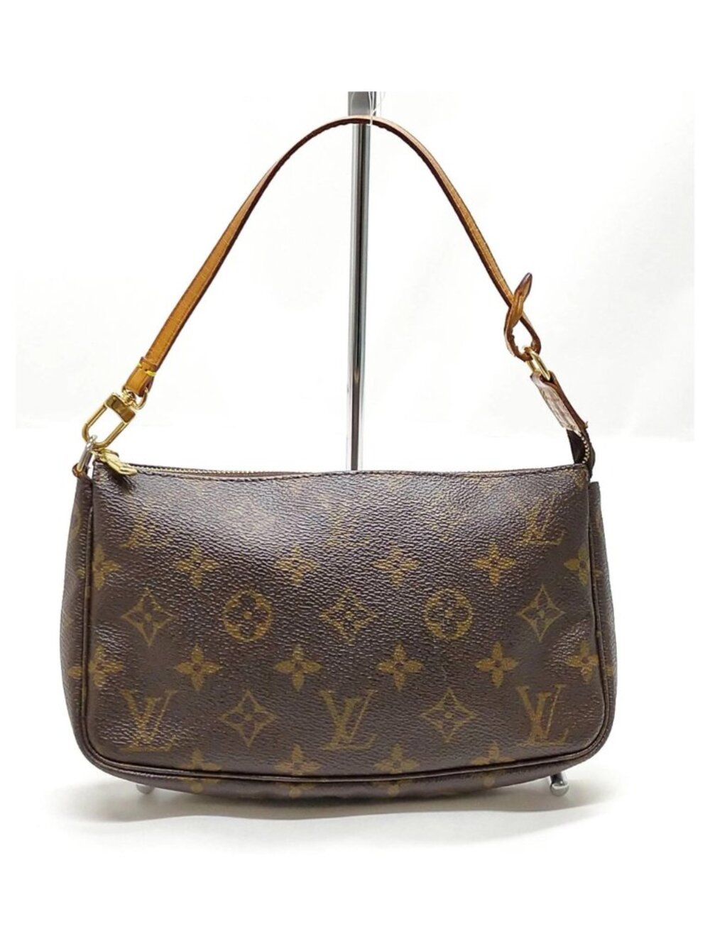Authentic Louis Vuitton Pochette Accessoires Monogram Canvas Shoulder Bag - Picture 2 of 16